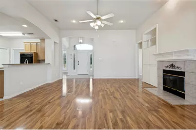 1052 E Seminole Trail, Carrollton, TX 75007 - Photo 8