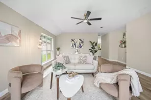 837 Morgan Dr, Burleson, TX 76028 - Photo 2