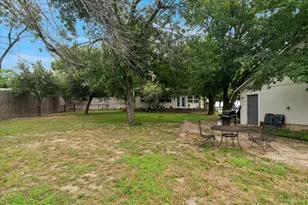 8912 S Hickory Rd, Krum, TX 76249 - Photo 24