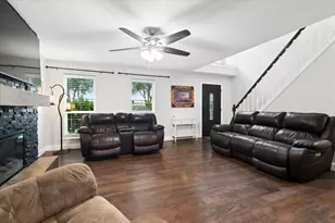 8912 S Hickory Rd, Krum, TX 76249 - Photo 2