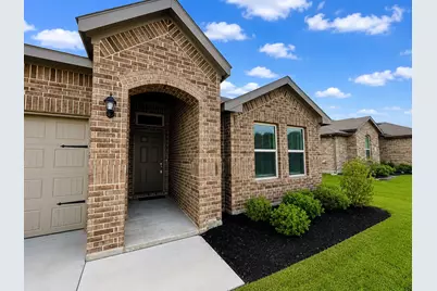 5817 Brookville Drive, Fort Worth, TX 76179 - Photo 2