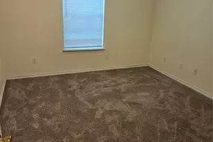 320 Hazelwood Ave, Waco, TX 76705 - Photo 10