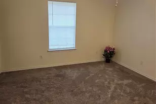 320 Hazelwood Ave, Waco, TX 76705 - Photo 6