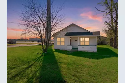 1323 Elm, Waco, TX 76704 - Photo 1