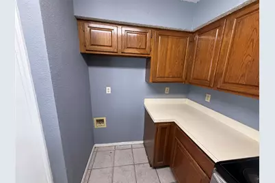 3402 Country Club Drive W #154, Irving, TX 75038 - Photo 6