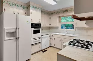 7808 Delhi Rd, Woodway, TX 76712 - Photo 10