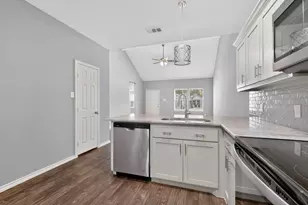 3310 Polk St, Greenville, TX 75401 - Photo 12