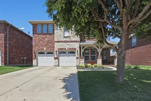 2731 Safe Harbor Dr, Lewisville, TX 75056 - Photo 2