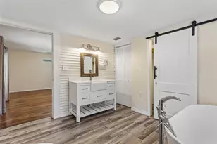 310 N Line St, Mineola, TX 75773 - Photo 16