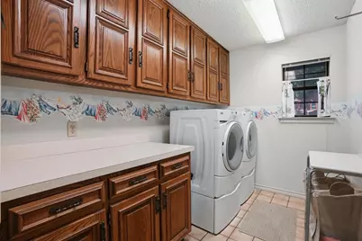 1404 Homestead Court, Irving, TX 75061 - Photo 30