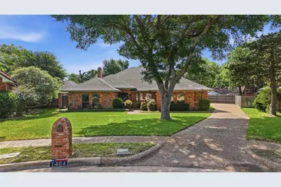 1404 Homestead Court, Irving, TX 75061 - Photo 2