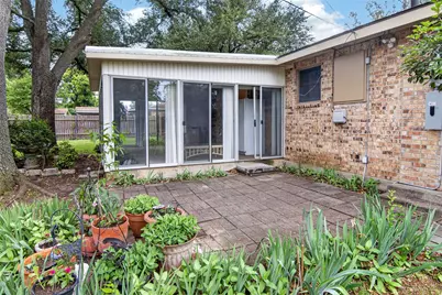 2101 Hermanson Drive, Waco, TX 76710 - Photo 12