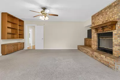 2101 Hermanson Drive, Waco, TX 76710 - Photo 14
