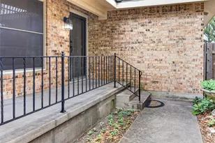 2101 Hermanson Dr, Waco, TX 76710 - Photo 38