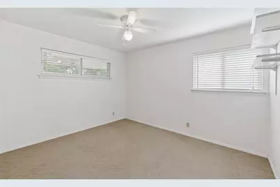 1607 Windlea Drive, Euless, TX 76040 - Photo 16