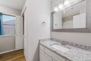 2420 Oakmont Dr, Bedford, TX 76022 - Photo 16