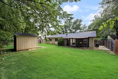 109 Ridgeway Circle, Lewisville, TX 75067 - Photo 4