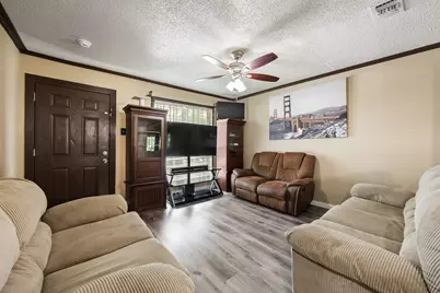 109 Ridgeway Circle, Lewisville, TX 75067 - Photo 6