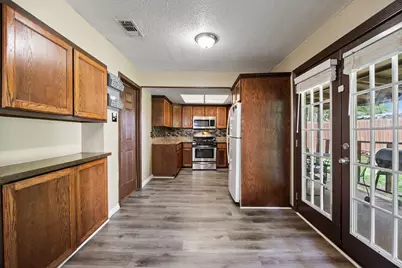 109 Ridgeway Circle, Lewisville, TX 75067 - Photo 12