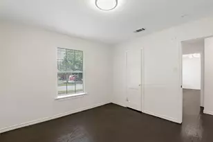 665 Freeman Dr, Garland, TX 75040 - Photo 16