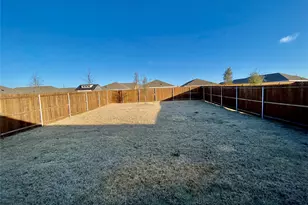 3608 Sweetbay St, McKinney, TX 75071 - Photo 10