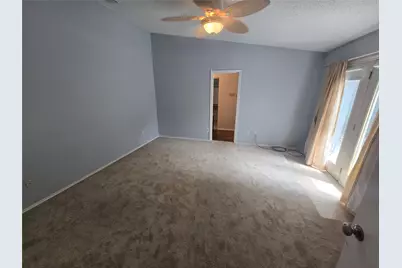 2117 Brook Mount Court, Carrollton, TX 75006 - Photo 4