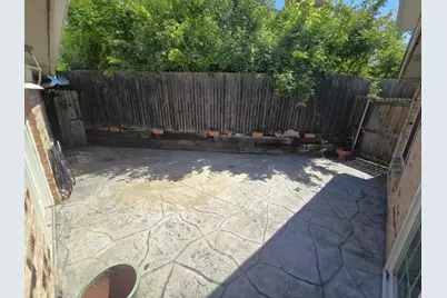 2117 Brook Mount Court, Carrollton, TX 75006 - Photo 14