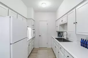4312 Bellaire Dr S, Fort Worth, TX 76109 - Photo 4