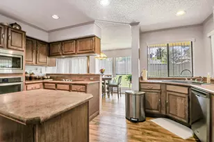 6706 Saddle Ridge Rd, Arlington, TX 76016 - Photo 2