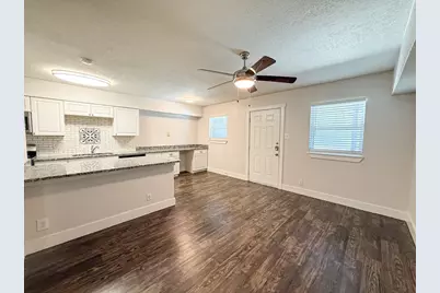 5928 Fletcher Avenue #20, Fort Worth, TX 76107 - Photo 4