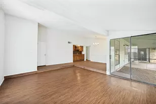 4708 Woodfield Dr, Arlington, TX 76016 - Photo 6