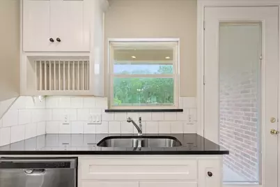 3525 N 24th Street, Waco, TX 76708 - Photo 10