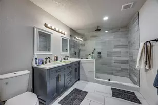 725 S Walnut St, Sherman, TX 75090 - Photo 6