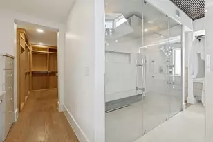 9930 Strait Ln, Dallas, TX 75220 - Photo 24
