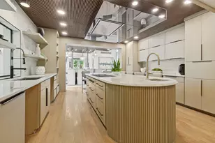 9930 Strait Ln, Dallas, TX 75220 - Photo 16