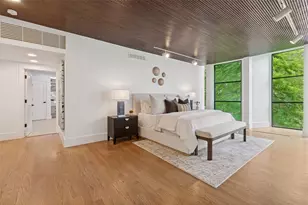 9930 Strait Ln, Dallas, TX 75220 - Photo 18
