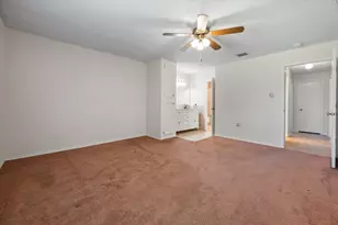 4303 Cypress Springs Ct, Arlington, TX 76001 - Photo 24