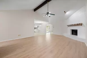 4303 Cypress Springs Ct, Arlington, TX 76001 - Photo 8
