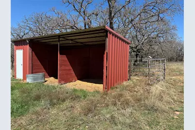 986 County Road 1785, Sunset, TX 76270 - Photo 20