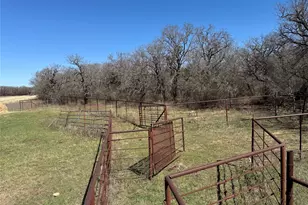 986 Co Rd 1785, Sunset, TX 76270 - Photo 22