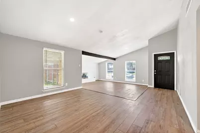 4036 Seven Gables Street, Fort Worth, TX 76133 - Photo 18