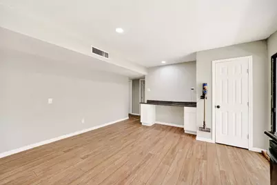 4036 Seven Gables Street, Fort Worth, TX 76133 - Photo 8