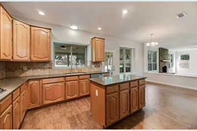 2925 Shadow Oak Court, Flower Mound, TX 75028 - Photo 14