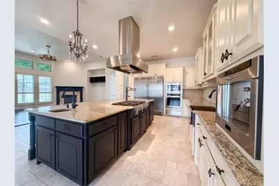 715 Simmons Road, Double Oak, TX 75077 - Photo 2