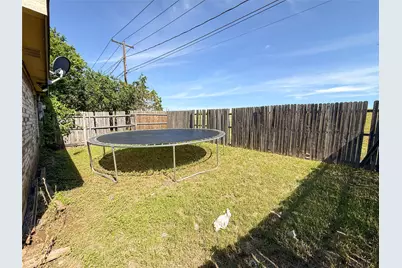 1904 San Rafael Street, Fort Worth, TX 76134 - Photo 18