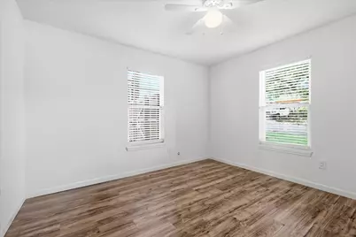 358 Birch Street, Lewisville, TX 75057 - Photo 14