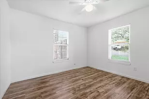 358 Birch St, Lewisville, TX 75057 - Photo 14