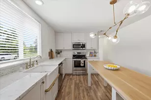 358 Birch St, Lewisville, TX 75057 - Photo 12