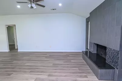 967 Madison Circle, Lewisville, TX 75067 - Photo 4
