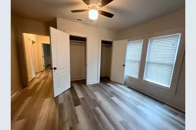 806 N Gaines Street, Ennis, TX 75119 - Photo 12